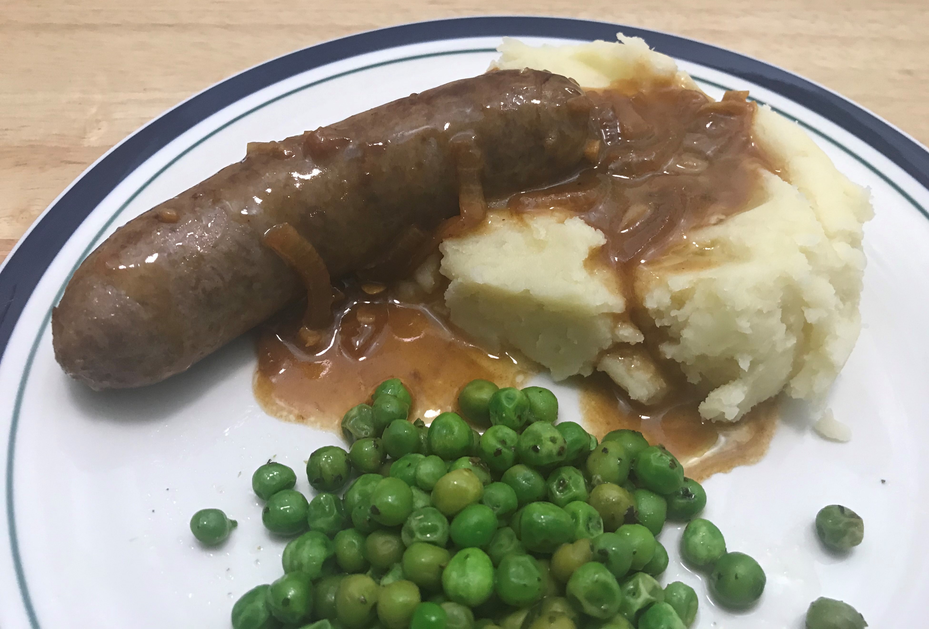 Read more about the article Bangers & Mash with Peas