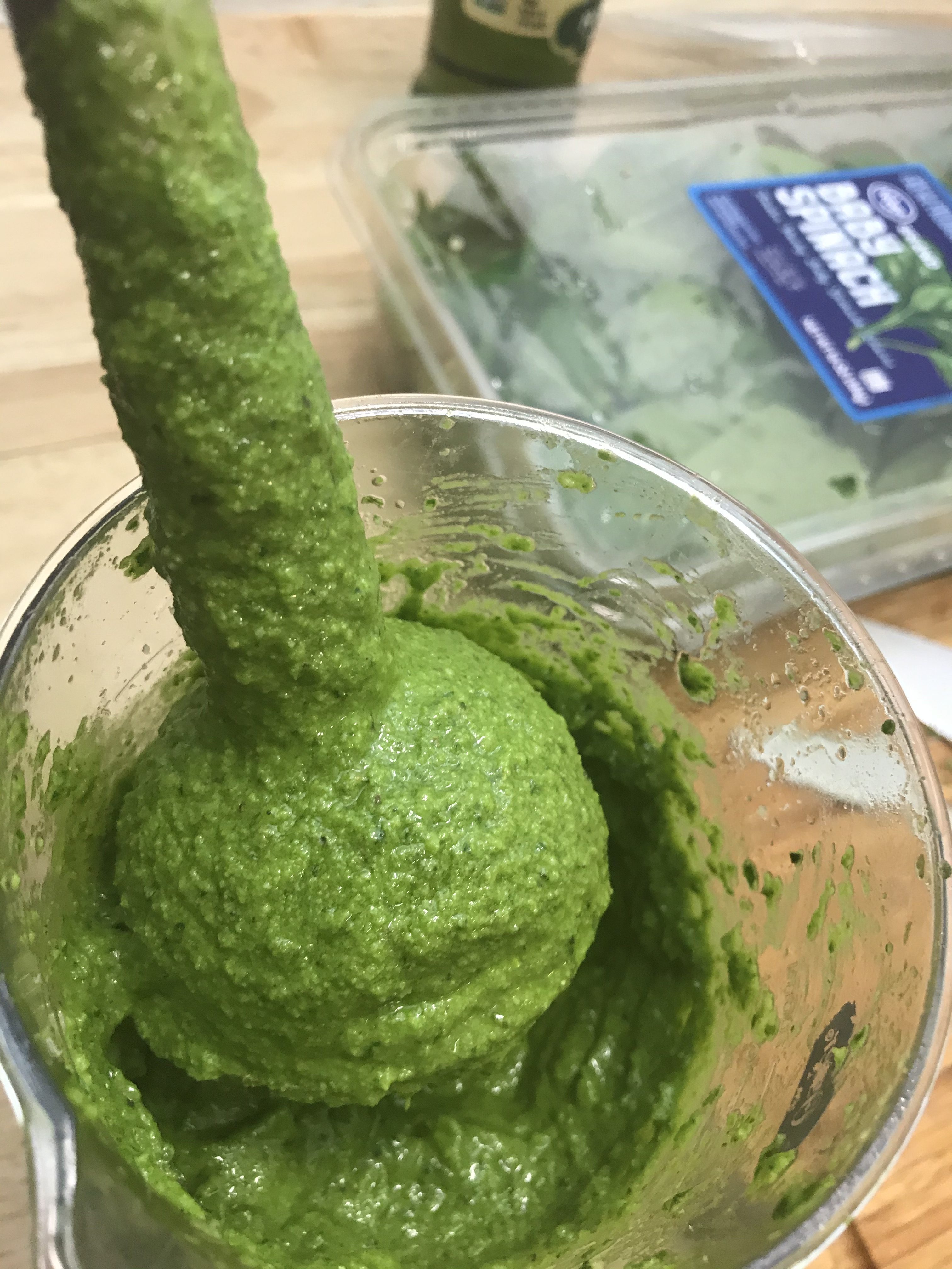Read more about the article Radish Top & Spinach Pesto
