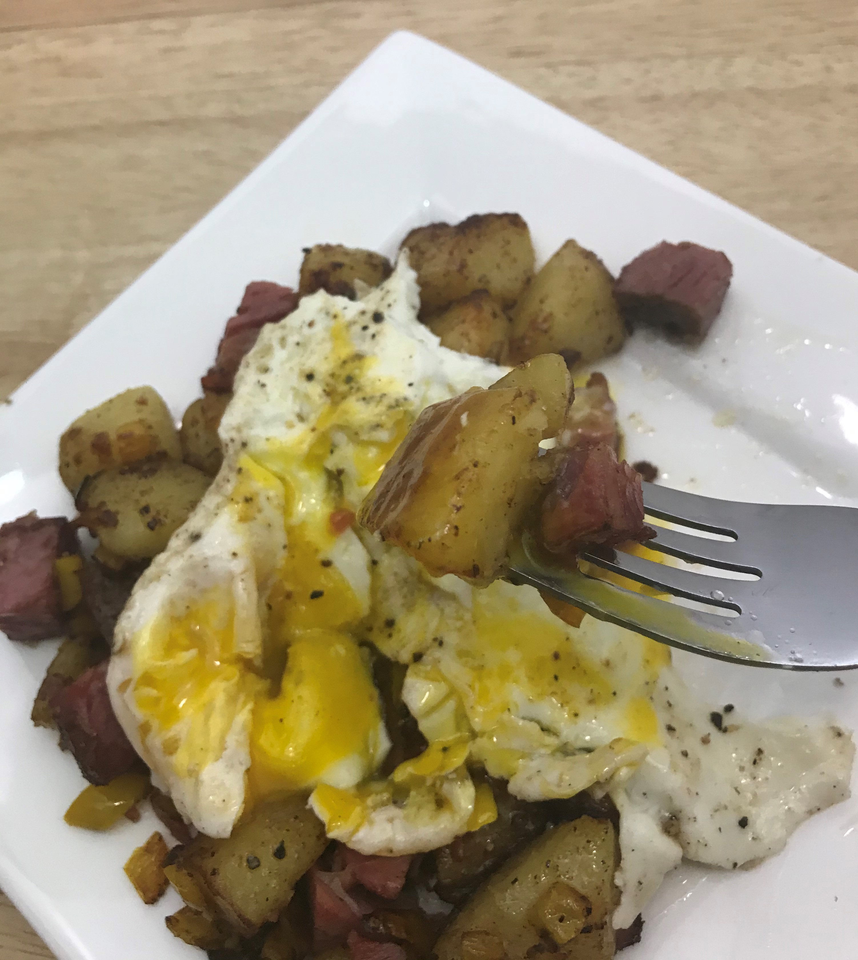 You are currently viewing Corned Beef Hash & Egg