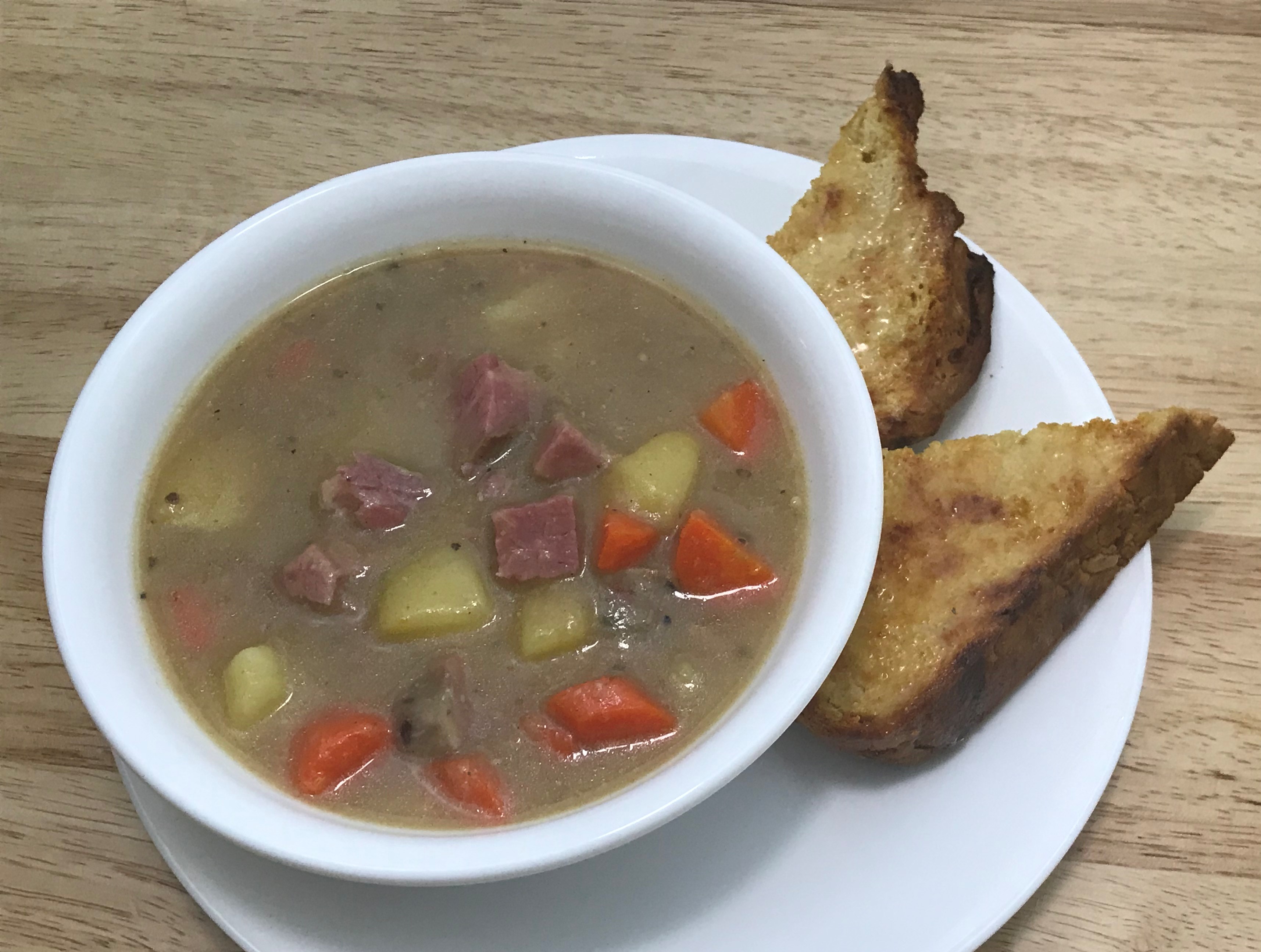 Read more about the article Corned Beef Chowder